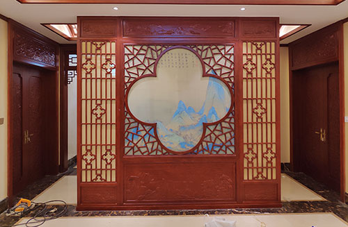 衡南会所室内装修中式仿古实木屏风隔断展示