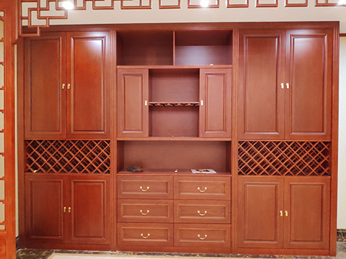衡南中式家居装修之中式酒柜装修效果图